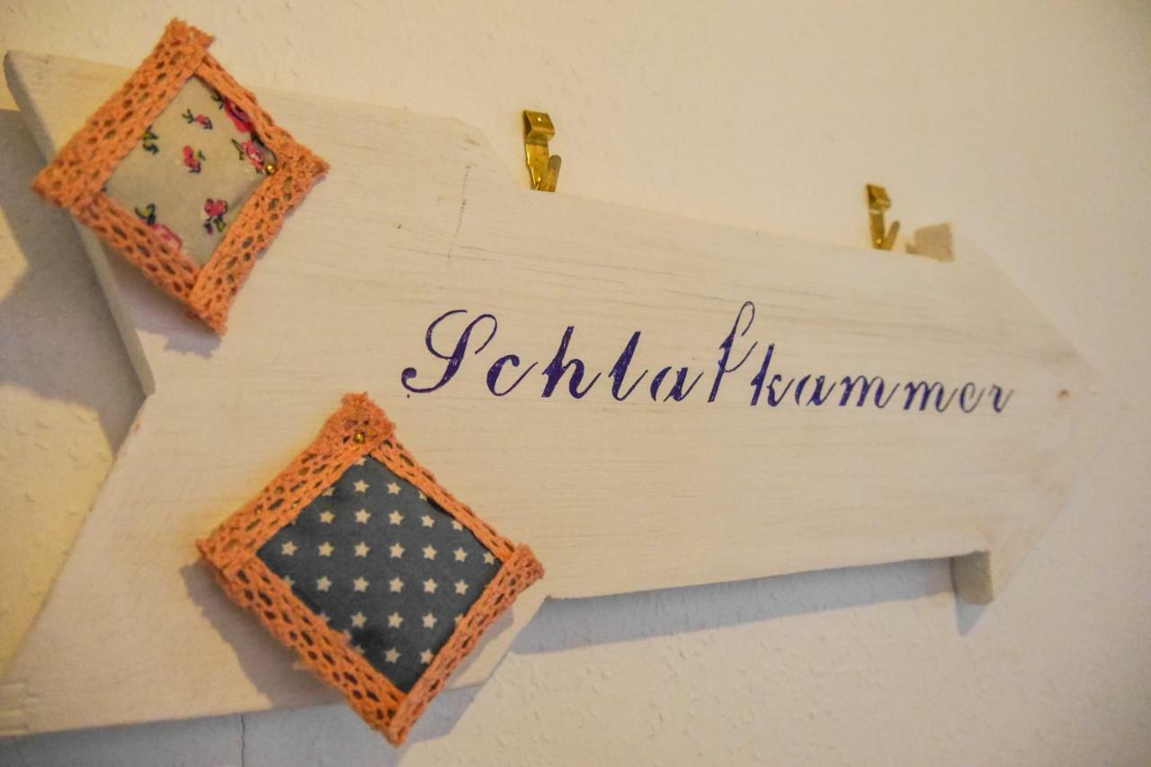 Ferienwohnung Lispet Neuotting Екстер'єр фото